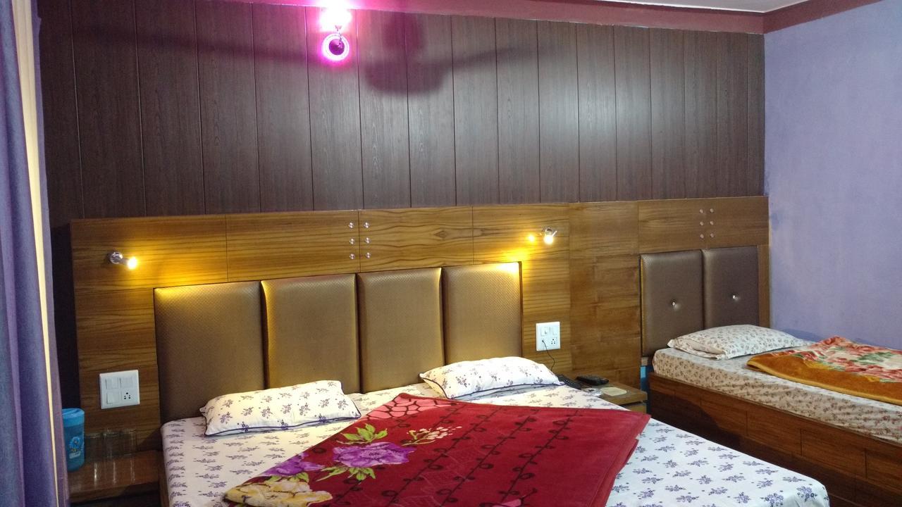 Hotel Brahma Kamal Joshimath Bagian luar foto