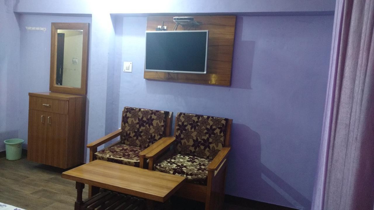 Hotel Brahma Kamal Joshimath Bagian luar foto