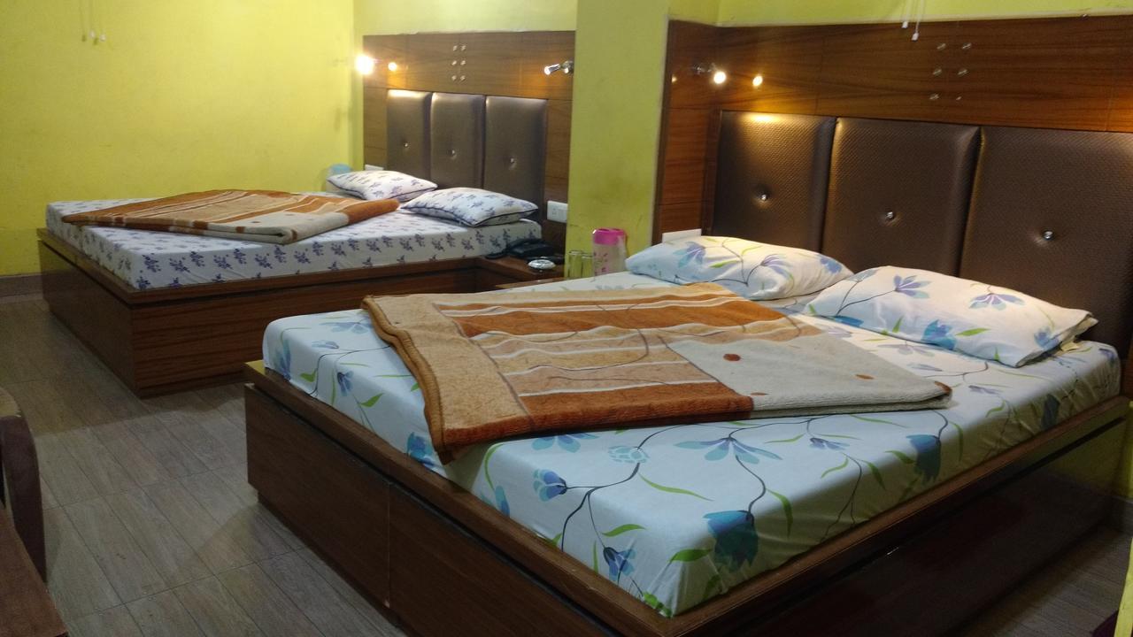 Hotel Brahma Kamal Joshimath Bagian luar foto